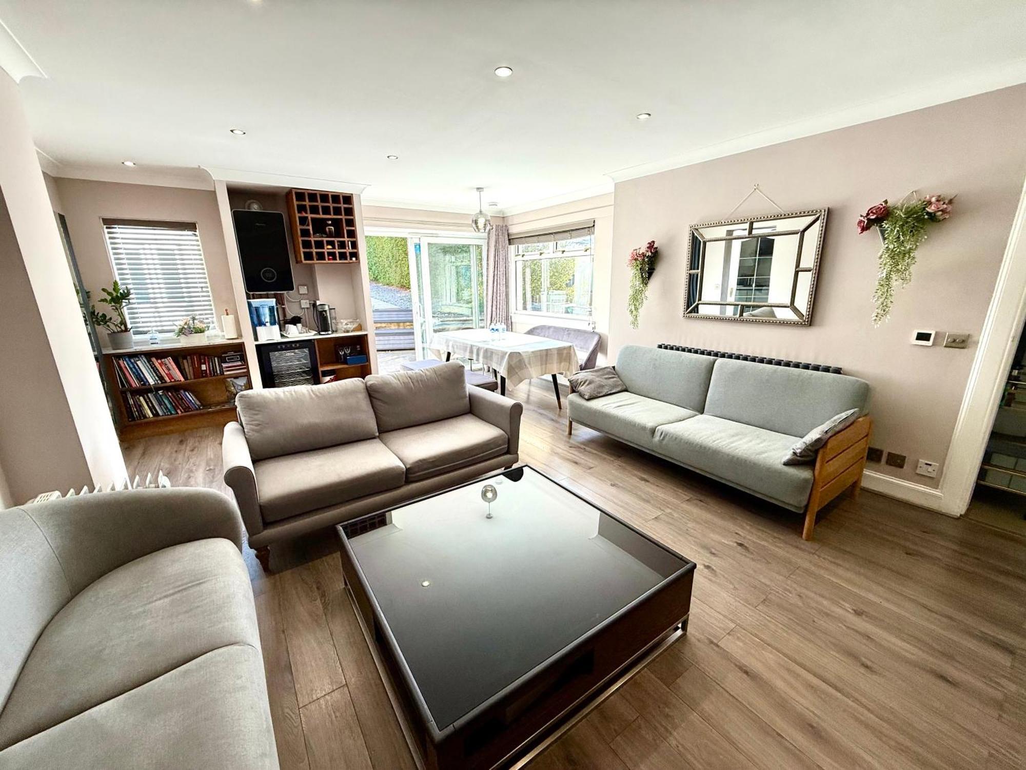 Immanuel House - Modern Luxury Victorian 1872 - Free Parking & Superfast Fibre Optic Wifi Apartment